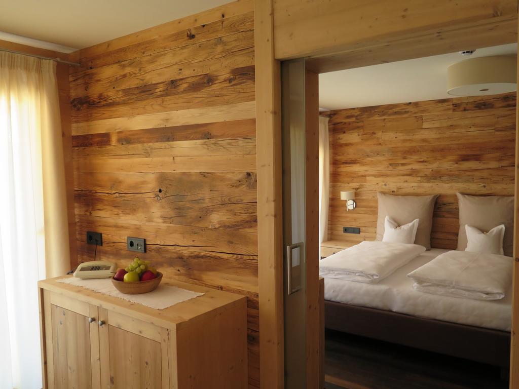 Gasthof Eggwirt Ultimo Habitación foto